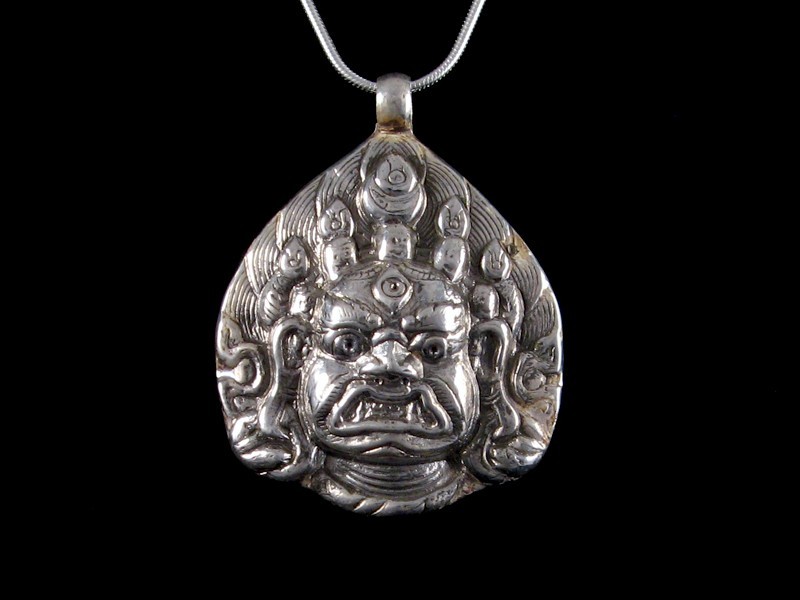PA326 Pendentif Argent Massif Bhairab