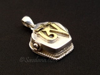 PA497 Pendentif Amulette Ghau Argent Massif Om Dorje