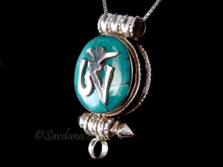 PA568 Pendentif Amulette Ghau Argent Massif Om
