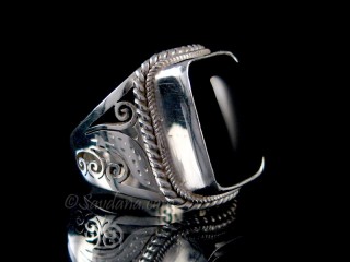 BA424 Bague Argent Massif Onyx. Taille 58