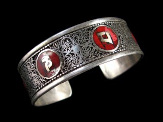 BrD304 Bracelet Tibétain Mantra Dragon