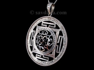 PA373 Pendentif Argent Massif Mandala Grenat