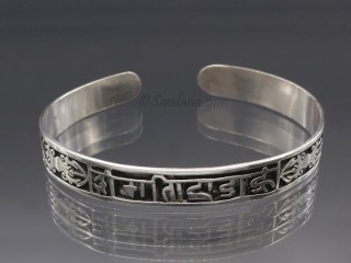 BrA89 Bracelet Tibétain Argent Massif Mantra Om Mani Padme Hum