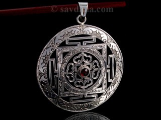 PA398 Pendentif Argent Massif Mandala Grenat