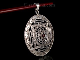 PA398 Pendentif Argent Massif Mandala Grenat